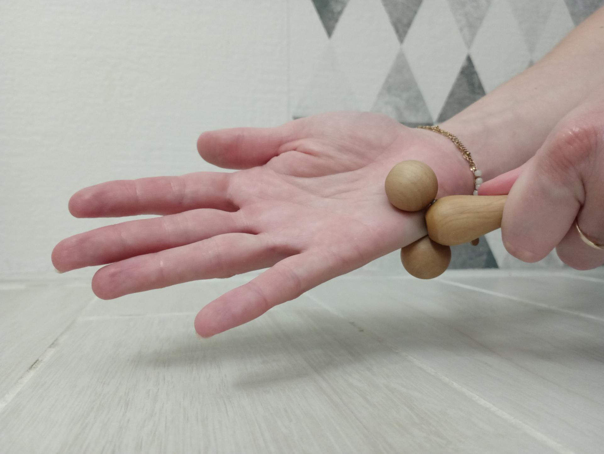 Mini Palpeur perpendiculaire au muscle abducteur du petit doigt
